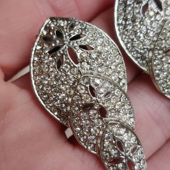 Antique Art Deco Pot Metal Paste Dress Clip Pair - Picture 6 of 7